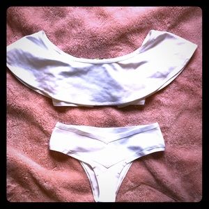 Cheeky off the Shoulder Bikini
